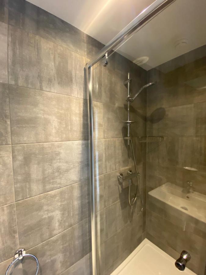 Eyre Square Galway Central Self Catering Exteriör bild